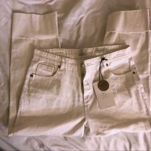 White Baggy Boyfriend Jeans (NWT)